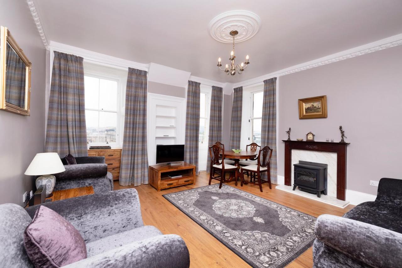 Joivy Cozy Near Castle Apartamento Edimburgo